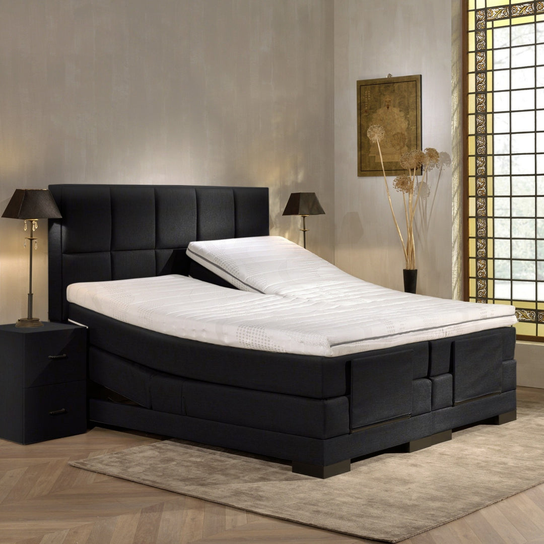 Elektrische Boxspring iBriljant - Complete Set - Luxe Orthopedische 7-zone Matrassen - Gratis Topper en Draadloze Bediening