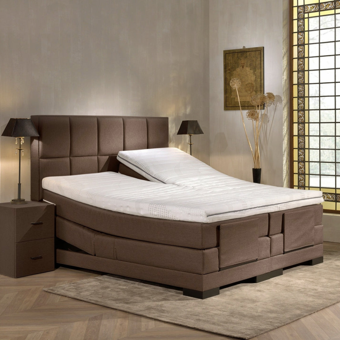 Elektrische Boxspring iBriljant - Complete Set - Luxe Orthopedische 7-zone Matrassen - Gratis Topper en Draadloze Bediening