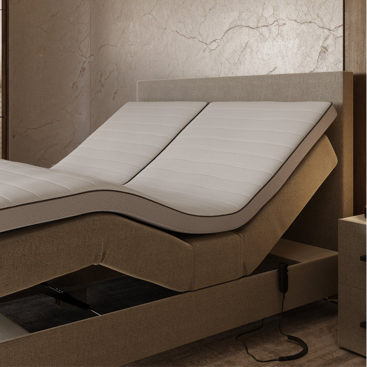 Elektrische Boxspring iRoyal - Complete set - Luxe 7-zone matrassen 500 pockets/m² - Volledig verstelbaar - Gratis topper